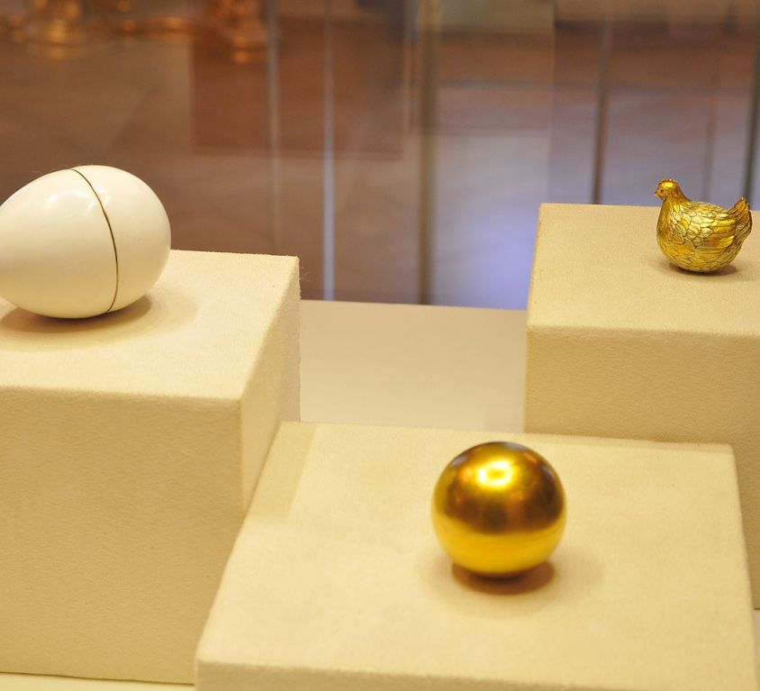 rozhin-jewelry-gold-fabrege-egg